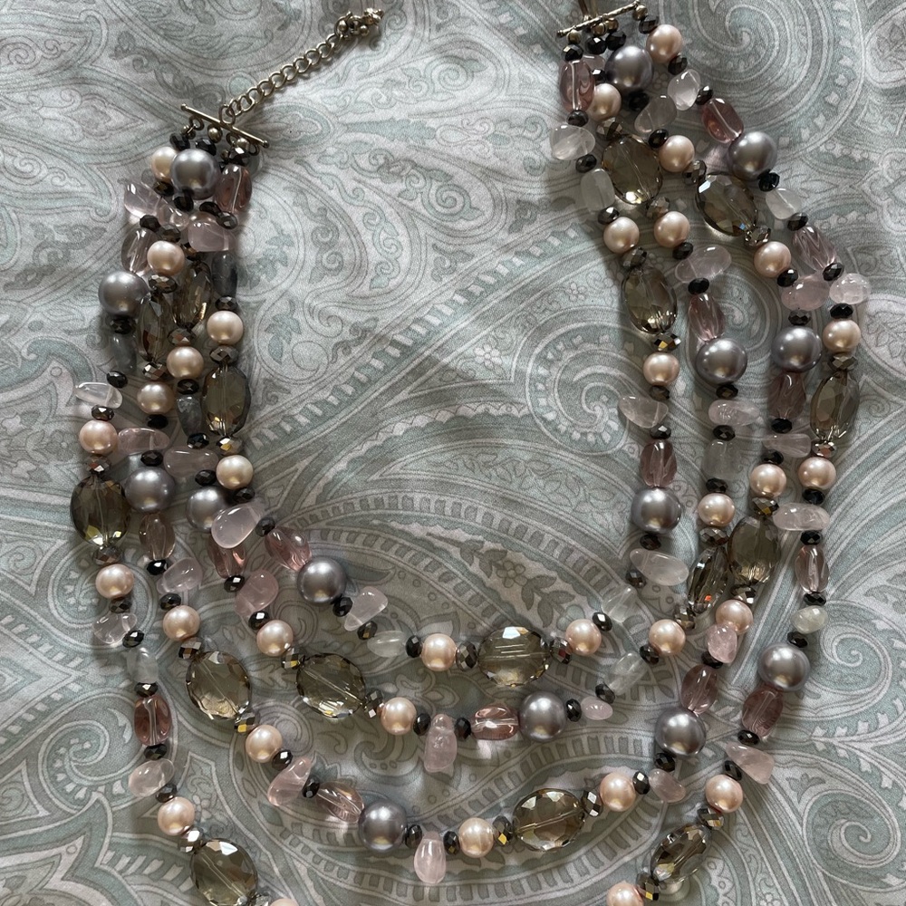 Elegant Multi-Strand Pearl Necklace